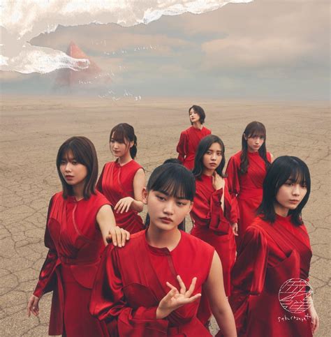 櫻坂46、渡邉理佐がセンターを務める「無言の宇宙」mv公開 画像一覧（4 7） The First Times