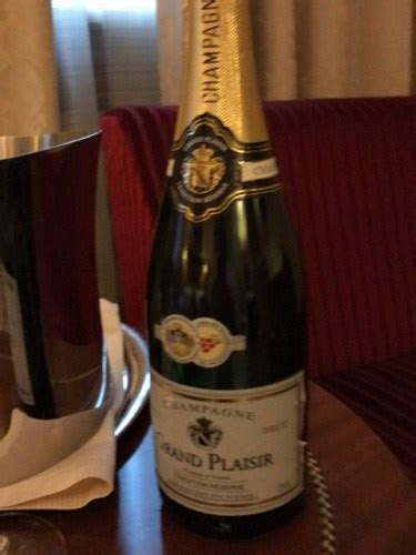 Gruet Grand Plaisir Tradition Réserve Brut Champagne Vivino