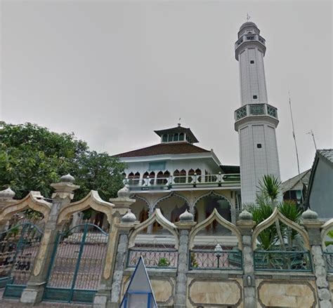 Masjid Pertama Dan Tertua Di Bali Masjid Nurul Huda Gelgel Sonora