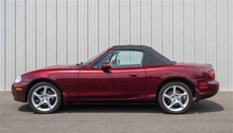 39k Mile 2003 Mazda Mx 5 Miata 5 Speed For Sale On Bat Auctions Sold For 12 500 On September