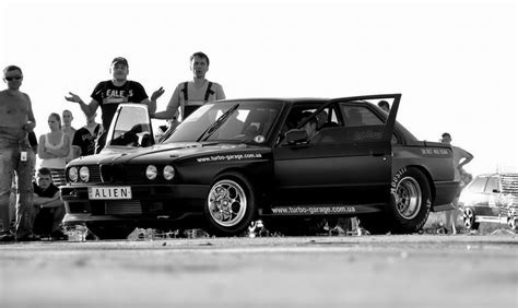 BMW E30 Turbo.