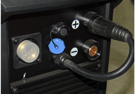 Pulsed MIG welder 250 Amp Synergic MIG Powerful and Compact