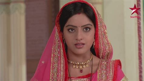 Diya Aur Baati Hum Watch Episode 1 Sooraj And Sandhya S First