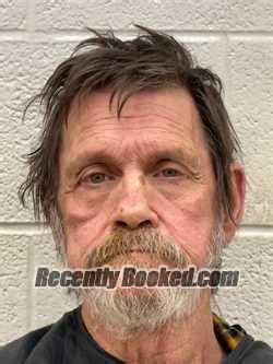 Recent Booking Mugshot For HARLEY EDWARD HUNT In Rutherford County