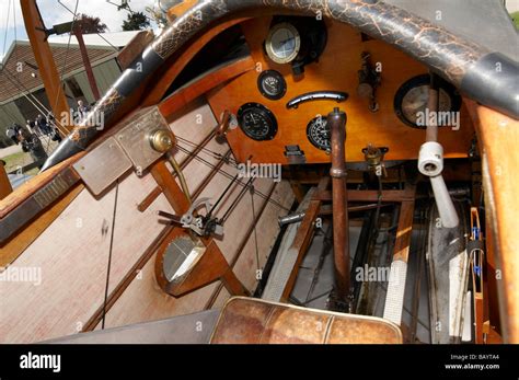 Biplane Plane Cockpit Controls Hi Res Stock Photography And Images Alamy