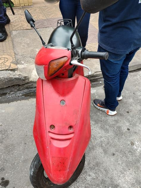 Moto Sem Placa Chassi E Motor Raspados Apreendida Em Volta