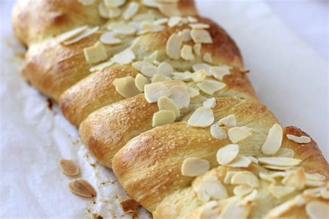 Pulla Traditional Finnish Cardamom Bread Cardamom Bread Finnish