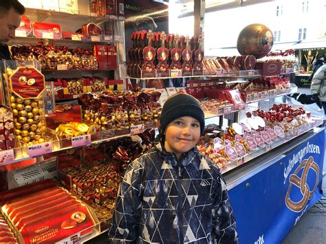 Salzburg ve znamení soli a Mozartových koulí