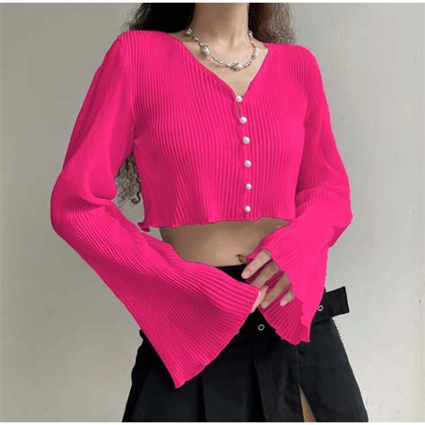 Ảnh Thật ÁO KIỂU CỔ V THUN DẬP LY TAY LOE NÚT NGỌC DÁNG NGẮN CHIZISHOP XINH XINH HOT TREND