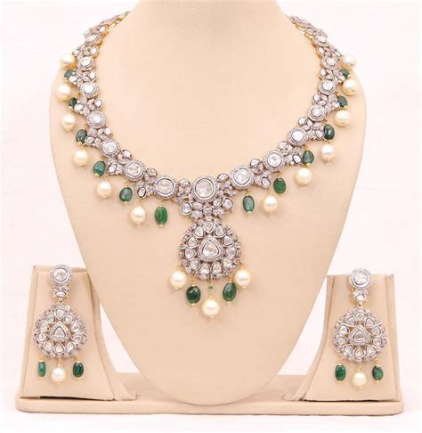 Indian kundan jewelry designs - Bridal kundan jewelry sets 2013