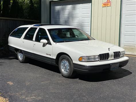 Vista Cruiser of the 90s? 1991 Oldsmobile Custom Cruiser For Sale ...