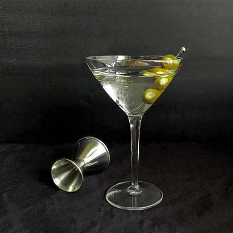 Classic Dry Martini, 43% OFF | www.metaltecnica.com.pe