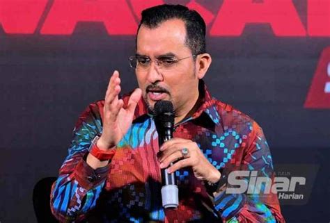 Carian Mengenai Topik Konsep Payung Astro Awani