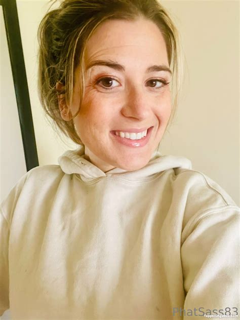 Clever Belle5 Clever Belle Nude OnlyFans Leaks Fappening FappeningBook