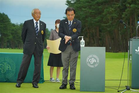 2020年 日本オープンゴルフ選手権競技 4日目 表彰式｜gdo ゴルフダイジェスト・オンライン