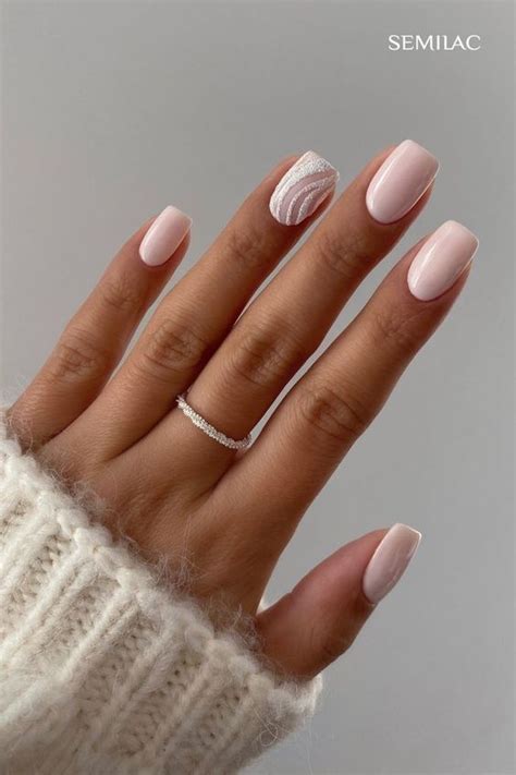 ideas de Gelish nude en uñas elegantes y sencillas manicura