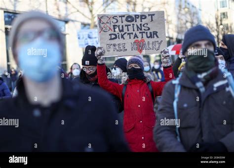 Dictadura de putin fotografías e imágenes de alta resolución Alamy