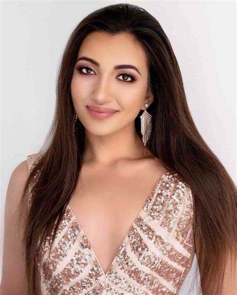 Miss World America మస వరలడ అమరకగ పజబ అమమయ Punjab born