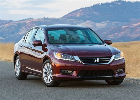 honda accord  price  pakistan review full specs images
