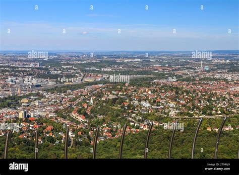 Maintower Mit Aussichtsplattform Fotos Und Bildmaterial In Hoher