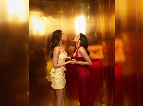 Bollywood Star Actress Janhvi Kapoor Bold And Beautiful Pics In Hot And