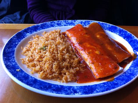 Los Gallos Mexican Grill | CravingFoodNow