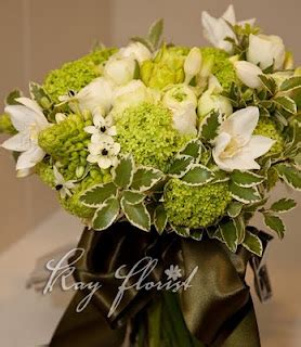 kay florist: White Amaryllis bouquet