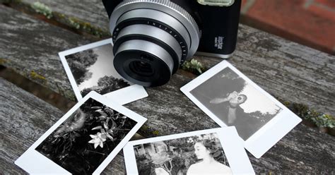 Fujifilm Unveils Black-and-White Instax Mini Monochrome Film | PetaPixel