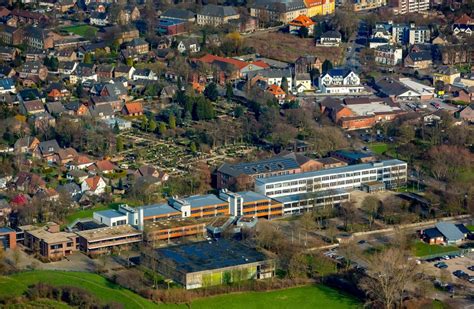 Luftbild Rees Schulgel Nde Und Geb Udekomplex Des Gymnasium Aspel