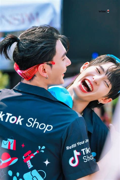 Poohpavel In Pit Babe Babes Shopping