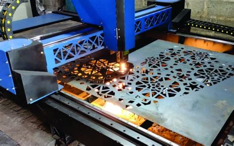 Harga Mesin Laser Cutting Plat Besi Pioneer Pabrik