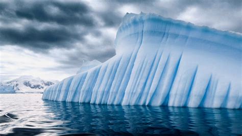 What is causing the rapid retreat of the Thwaites Glacier? - Earth.com