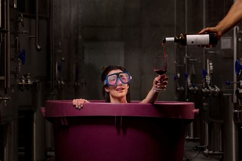 IT’S PASSION, IT’S SUMMER :: Behance