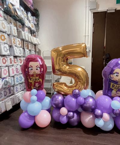 kpop demon hunters happy birthday number balloons centerpiece