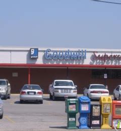 Goodwill Stores 5412 Charlotte Ave, Nashville, TN 37209 - YP.com