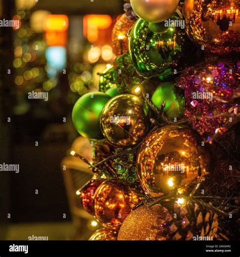 Festive decorations hi-res stock photography and images - Alamy