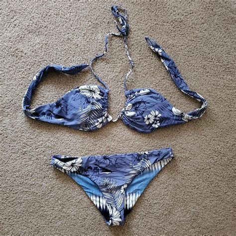 Ripcurl Surf Treehouse Bralette Bikini Set Worn Depop