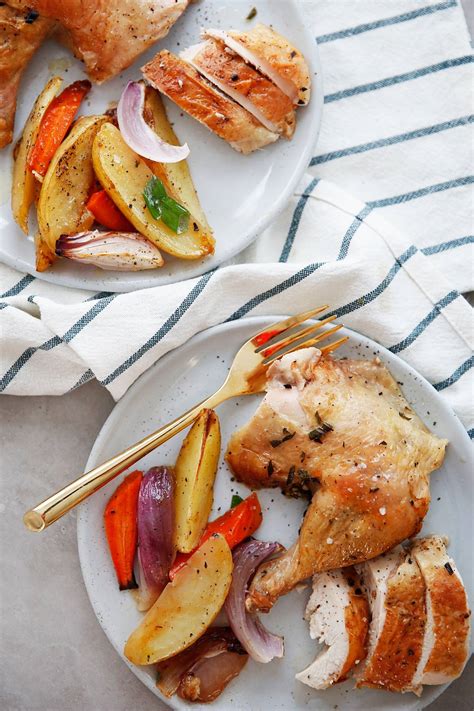 One Pan Chicken And Veggies Lexis Clean Kitchen