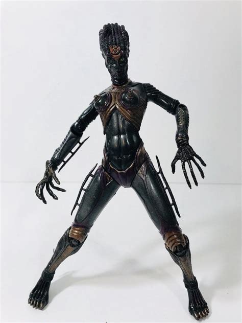 SPECIES 2 EVE Action Figure McFarlane Toys MOVIE MANIACS VTG 1998 LOOSE ...