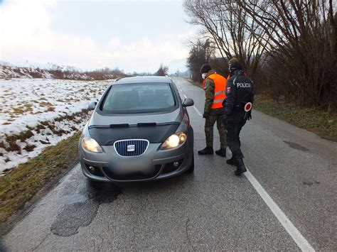 V Obciach Ro Avsk Ho Okresu Si Musia Zvyka Na Kontroly Pohreb S