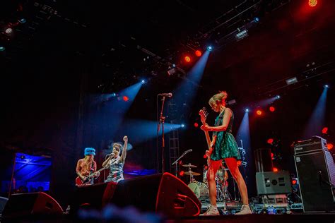 Bikini Kill Headlined Riot Fest With Their First Chicago Show In Years Pics Review