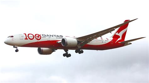 Boeing 787 Dreamliner Qantas Vh Znj 100th Anniversary Livery Scel Santiago Airport Chile