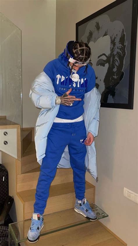 Rondodasosa Sfondi Blu Abbigliamento Uomo Rapper