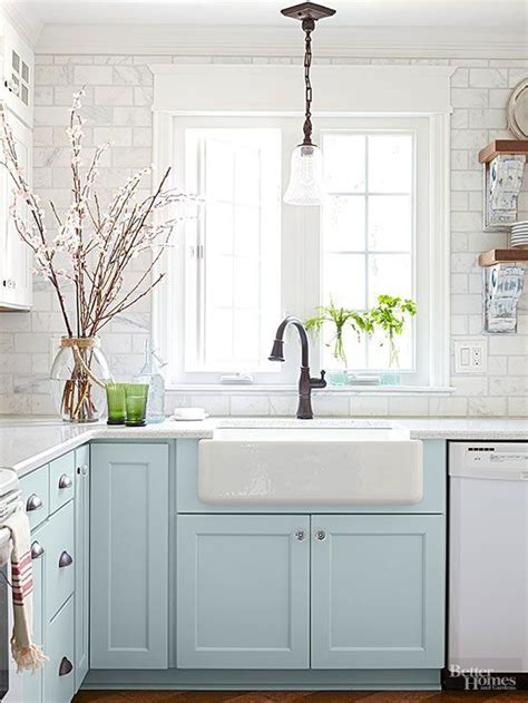 Farmhouse Kitchen Sinks We Love Hallstrom Home