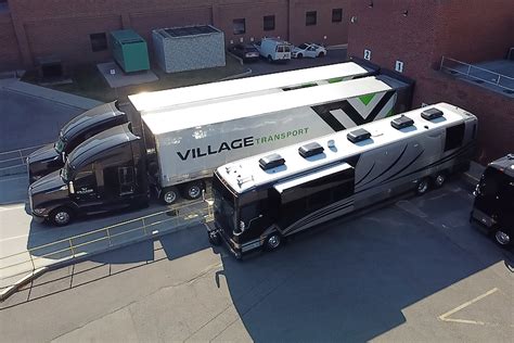 Entertainer Coach Rental & Tour Trucking Packages