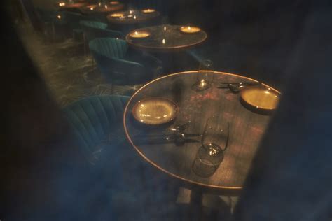 百飲 Naked 裸餐酒 on Behance