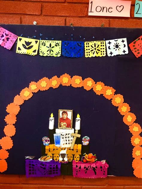 Altar De Muertos Altares De Muertos Periodico Mural Altar