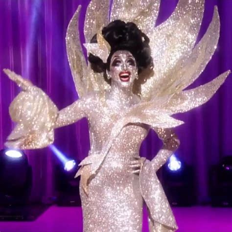 The Greatest Rupauls Drag Race Looks Of All Time Rupaul Drag