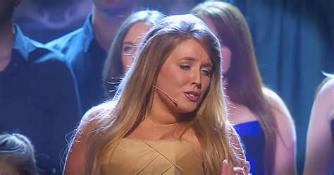 Celtic Woman Sings Amazing Grace And It S Simply Amazing Christian