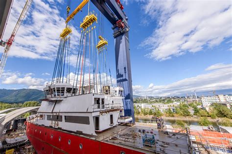 Seaspan Completes 190 Tonne Superstructure Block Lift For Oosv Seaspan